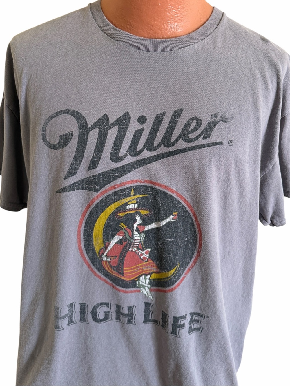 MEN’S MILLER HIGH LIFE “Girl in the Moon” GREY GRAPHIC T-SHIRT Size XL Beer Logo